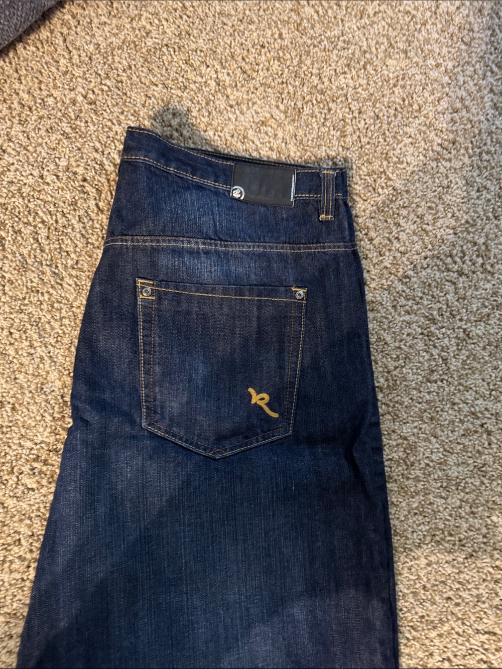Rocawear Dark Blue Denim Shorts with Contrast Stitching - Picture 5 of 6